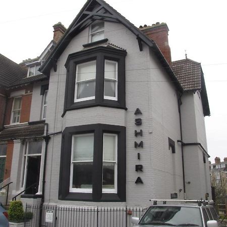 Ashmira Guest House Weymouth Exterior photo