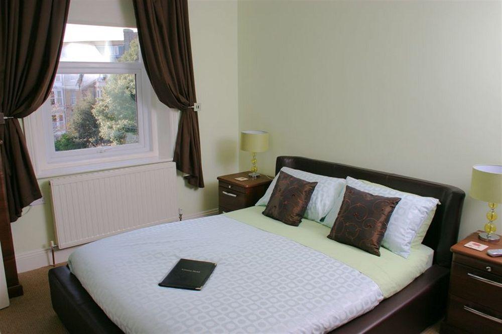 Ashmira Guest House Weymouth Exterior photo