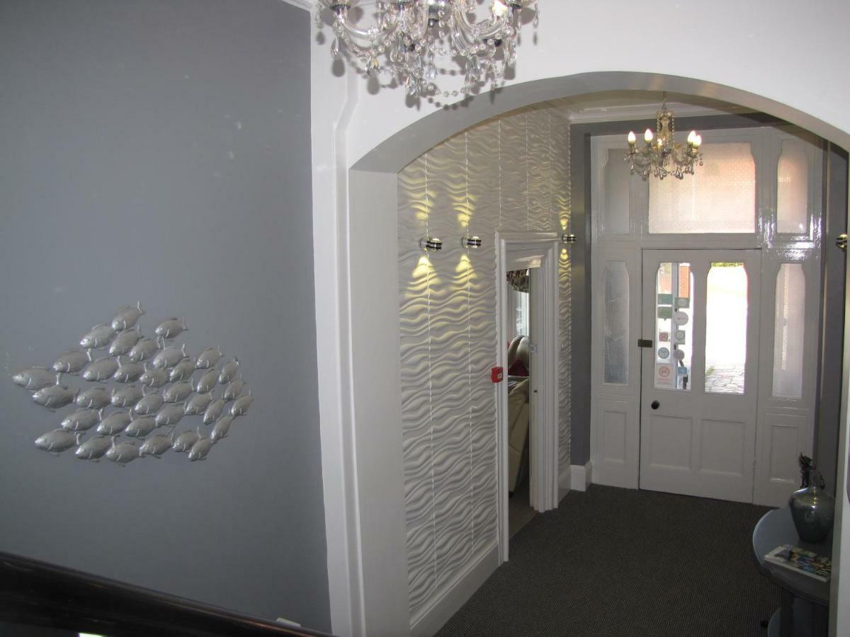 Ashmira Guest House Weymouth Exterior photo